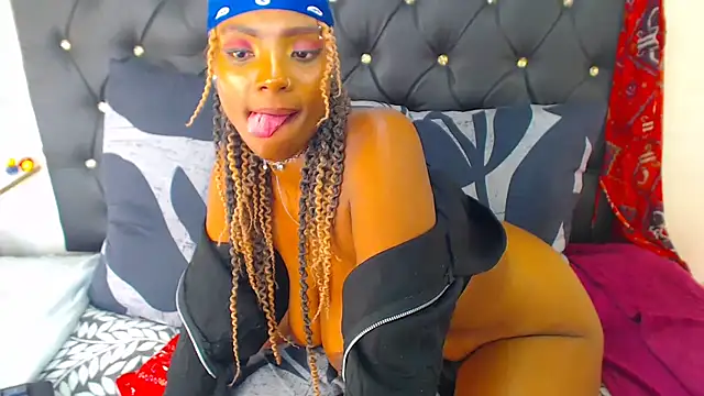 SAVAGExBOO online show from 5, 12, 2024