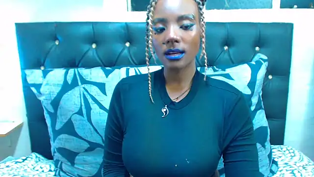 SAVAGExBOO online show from 16, 12, 2024