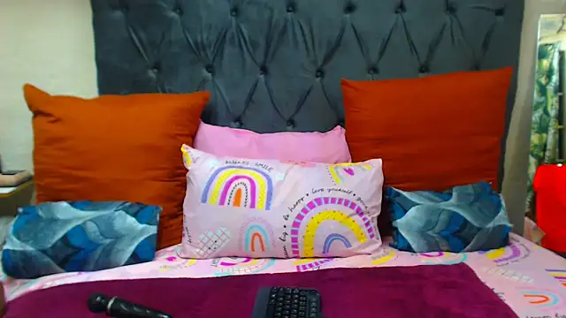 SAVAGExBOO online show from 14, 2, 2025