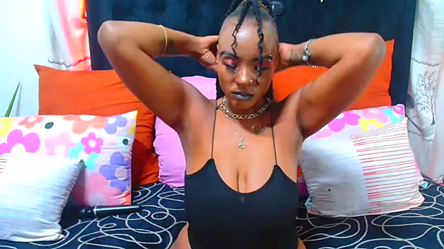 SAVAGExBOO online show from 28, 11, 2025