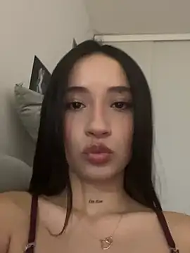 Snapshot of Angeeel_ chatting on 15, 1, 2025 Angeeel online show from 15, 1, 2025