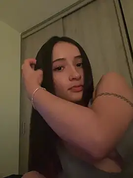 Snapshot of Angeeel_ chatting on 23, 3, 2025 Angeeel online show from 23, 3, 2025