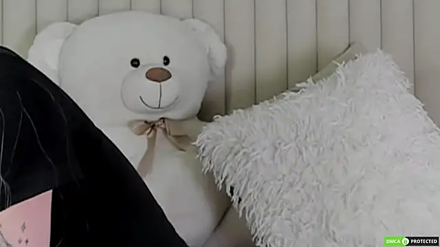 Joy Barker online show from 4, 11, 2025