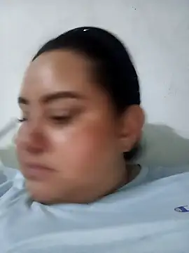 tetasgrandes karol online show from 17, 1, 2026