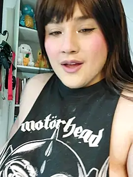 Snapshot of ItsNaiixa chatting on 7, 2, 2026 ItsNaiixa online show from 7, 2, 2026