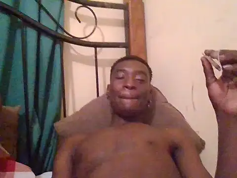 SmallGoodNut online show from 6, 11, 2025