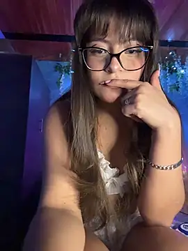 Lily candy X online show from 13, 2, 2026