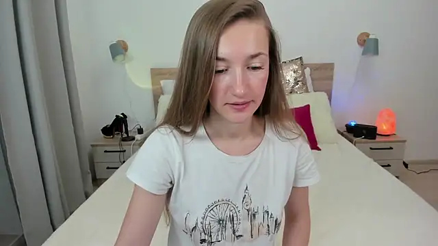 KateRedgar online show from 29, 10, 2025