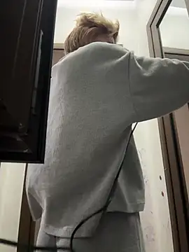 tanyagrey online show from 5, 11, 2025