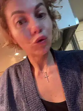 tanyagrey online show from 6, 11, 2025