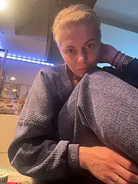 tanyagrey online show from 18, 3, 2026