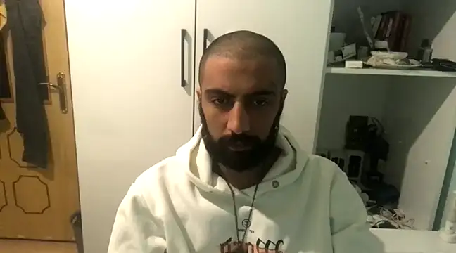 Snapshot of MasterKARATASSAKK chatting on 1, 3, 2025 MasterKARATASSAKK online show from 1, 3, 2025