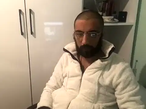 Snapshot of MasterKARATASSAKK chatting on 2, 3, 2025 MasterKARATASSAKK online show from 2, 3, 2025