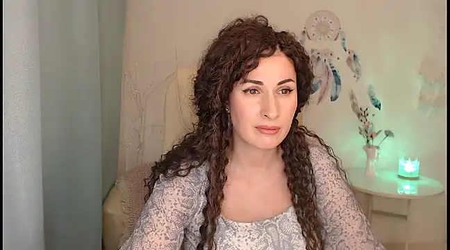 MaryMalory11 online show from 6, 12, 2024