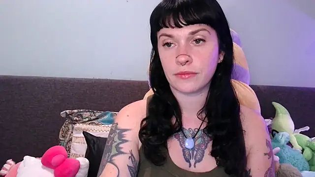 Marcelinegoddess online show from 11, 11, 2025