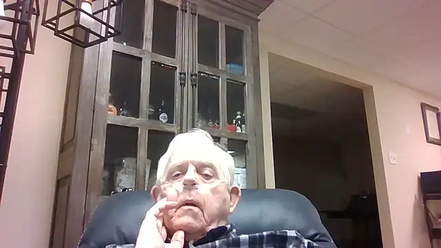 Snapshot of bootlegmanz chatting on 9, 2, 2026 bootlegmanz online show from 9, 2, 2026