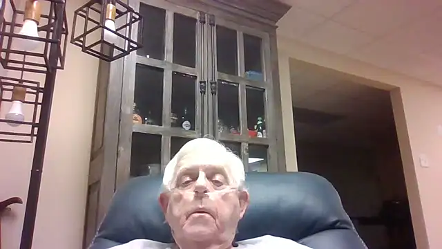 Snapshot of bootlegmanz chatting on 16, 2, 2026 bootlegmanz online show from 16, 2, 2026