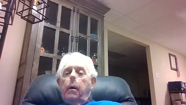 Snapshot of bootlegmanz chatting on 19, 4, 2026 bootlegmanz online show from 19, 4, 2026
