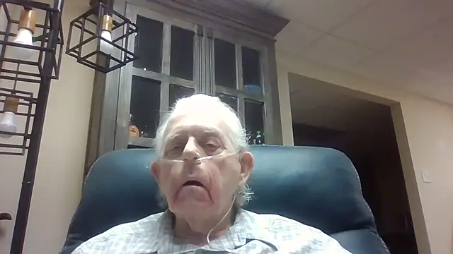 Snapshot of bootlegmanz chatting on 22, 4, 2026 bootlegmanz online show from 22, 4, 2026