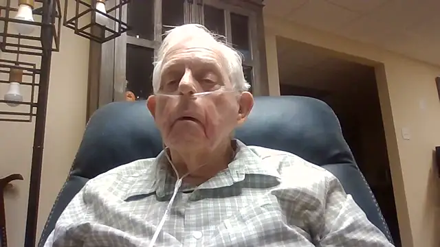 Snapshot of bootlegmanz chatting on 27, 5, 2026 bootlegmanz online show from 27, 5, 2026
