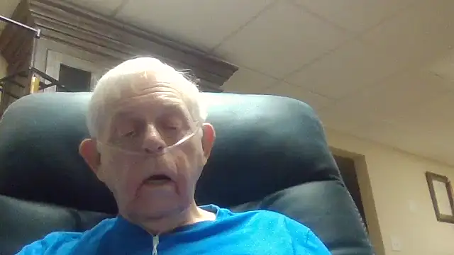 Snapshot of bootlegmanz chatting on 28, 5, 2026 bootlegmanz online show from 28, 5, 2026