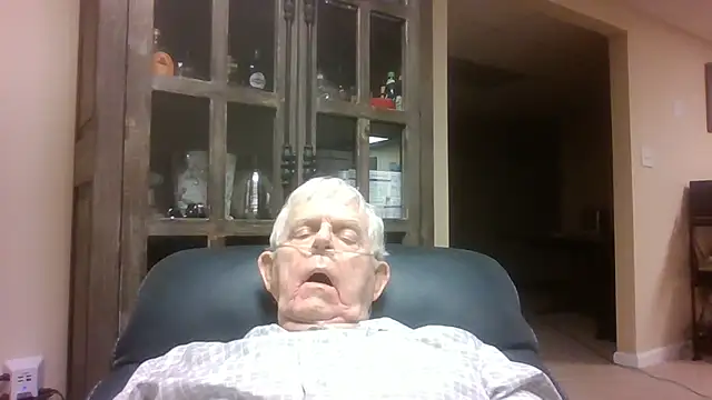 Snapshot of bootlegmanz chatting on 1, 6, 2026 bootlegmanz online show from 1, 6, 2026
