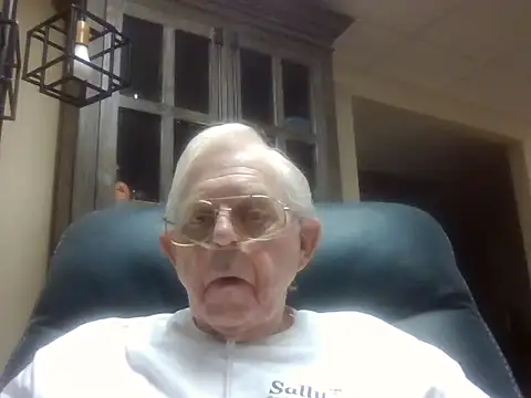 Snapshot of bootlegmanz chatting on 19, 7, 2026 bootlegmanz online show from 19, 7, 2026