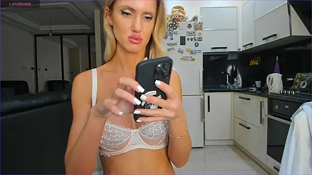 Snapshot of ANNA_D_ANGEL chatting on 23, 12, 2024 ANNA D ANGEL online show from 23, 12, 2024