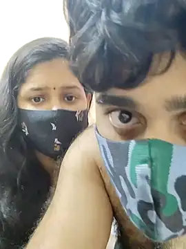 Snapshot of IND_COUPLE1 chatting on 25, 12, 2024 IND COUPLE1 online show from 25, 12, 2024