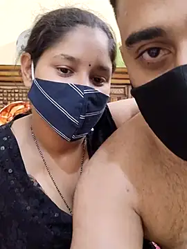 Snapshot of IND_COUPLE1 chatting on 19, 2, 2025 IND COUPLE1 online show from 19, 2, 2025