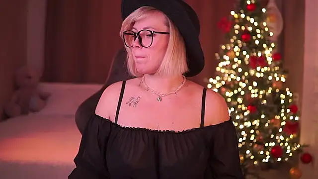 Charming Daphny online show from 20, 12, 2025