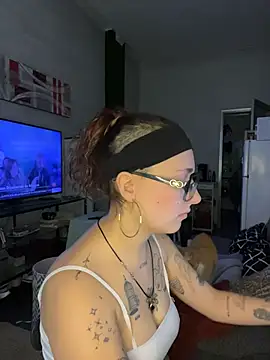 Hawitxui online show from 20, 11, 2025