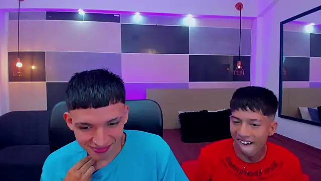 Snapshot of Juan_Nd_Steven chatting on 31, 12, 2024 Juan Nd Steven online show from 31, 12, 2024