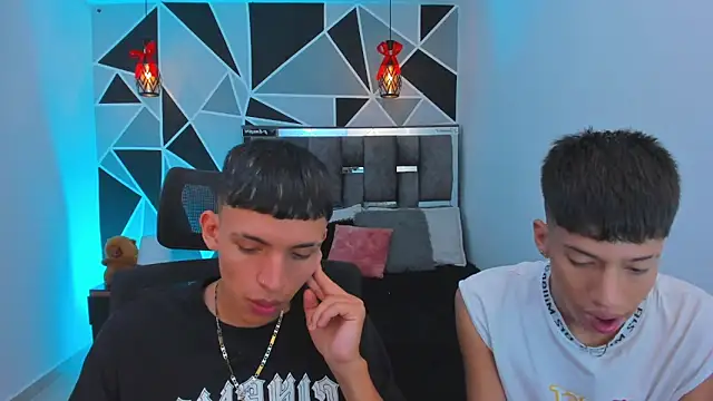 Juan Nd Steven online show from 10, 3, 2026