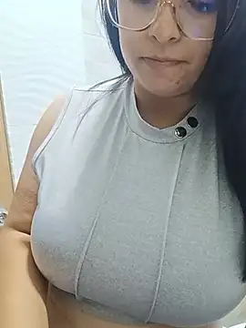 Snapshot of _Angelinaandrade_ chatting on 14, 7, 2026 Angelinaandrade online show from 14, 7, 2026