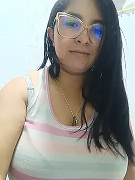 Snapshot of _Angelinaandrade_ chatting on 16, 7, 2026 Angelinaandrade online show from 16, 7, 2026