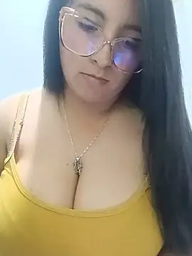 Snapshot of _Angelinaandrade_ chatting on 23, 7, 2026 Angelinaandrade online show from 23, 7, 2026