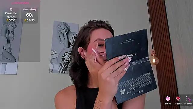 miah connor online show from 10, 10, 2025