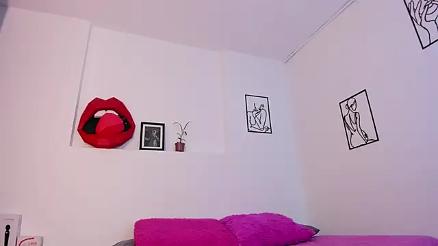 Snapshot of ari_amisi chatting on 23, 12, 2024 ari amisi online show from 23, 12, 2024