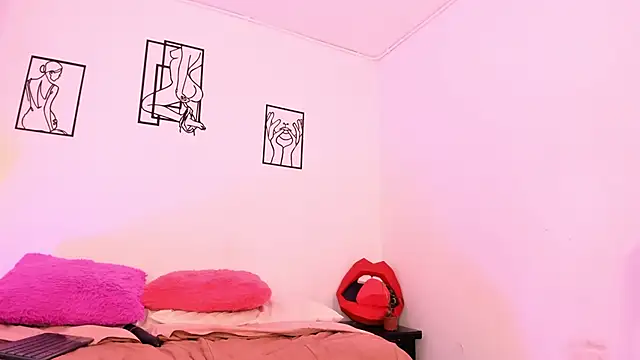 Snapshot of ari_amisi chatting on 19, 12, 2025 ari amisi online show from 19, 12, 2025