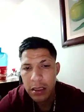 Snapshot of Alonsomadeira chatting on 8, 3, 2026 Alonsomadeira online show from 8, 3, 2026