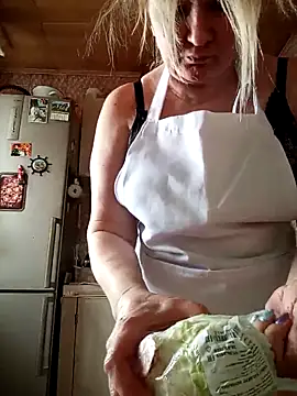 HelenaGlossX online show from 17, 3, 2025