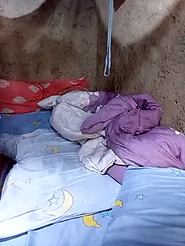 pretty prickle online show from 20, 2, 2026