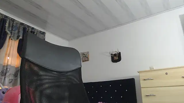 Snapshot of sweet_cutetras22 chatting on 28, 1, 2025 sweet cutetras22 online show from 28, 1, 2025