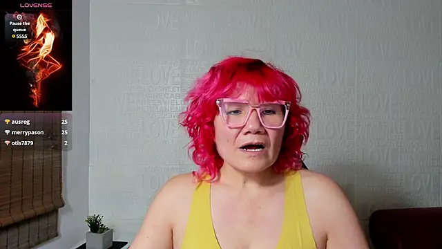 Salomeediaz  online show from 25, 1, 2025