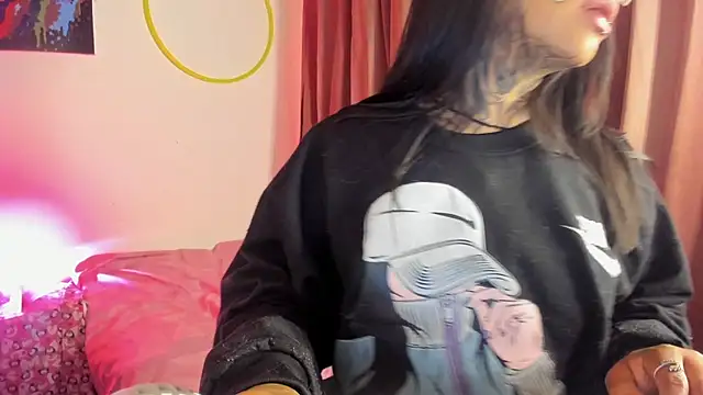 nicole volkov online show from 28, 1, 2025