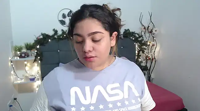 KathyGonzalez online show from 6, 12, 2024