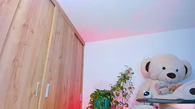 Snapshot of The_queen_of_pleasure chatting on 9, 10, 2025 The queen of pleasure online show from 9, 10, 2025