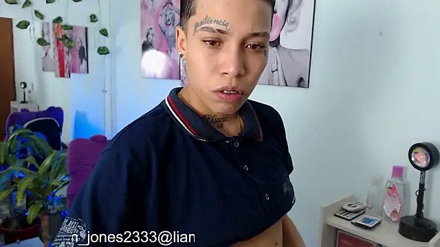 Jonesliam23 online show from 11, 2, 2025