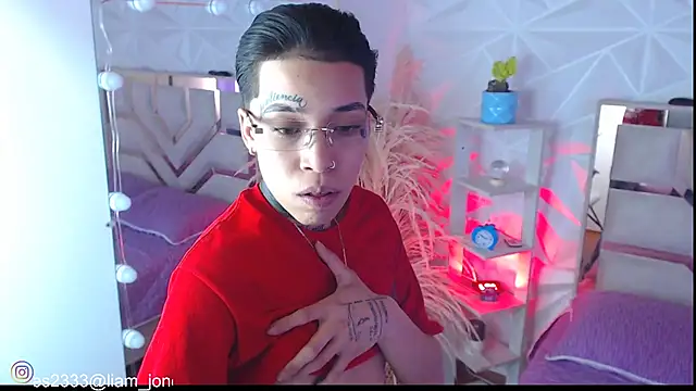 Jonesliam23 online show from 24, 9, 2025